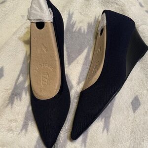 Chic Navy Wedge Heels size 43